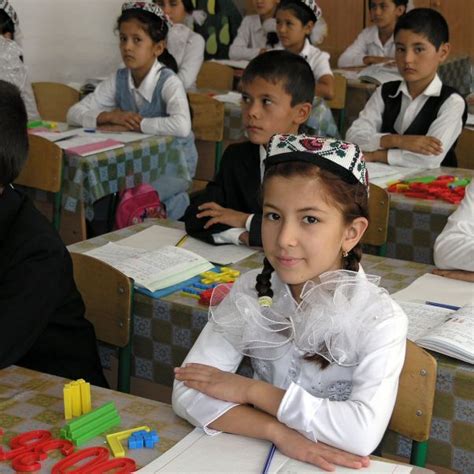 Uzbekistan: Urbanization must not trample on the Constitution .